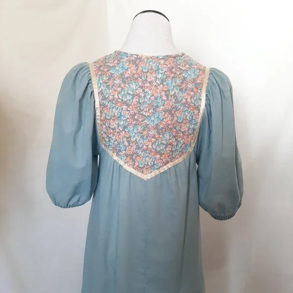 Vtg 70s Sky Blue Floral Yoke Ruffle Prairie Dress, Small - Picture 7 of 10
